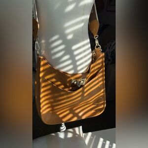 NWOT Steve Madden Tan LeatherCrossbody Bag